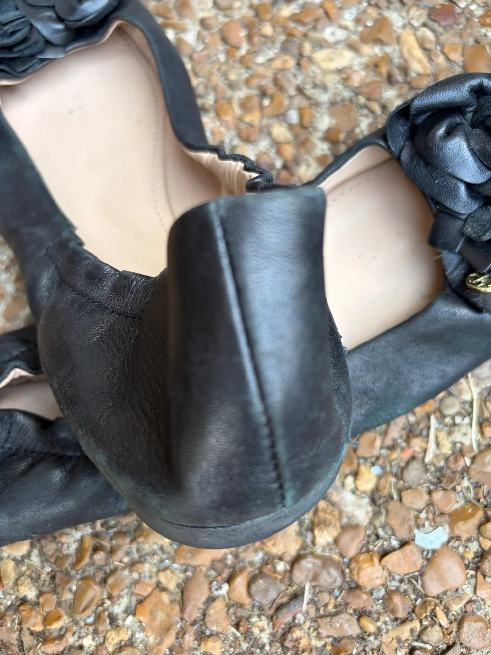 Tory Burch Black Leather Flower Ballet Flats with Logo Accent